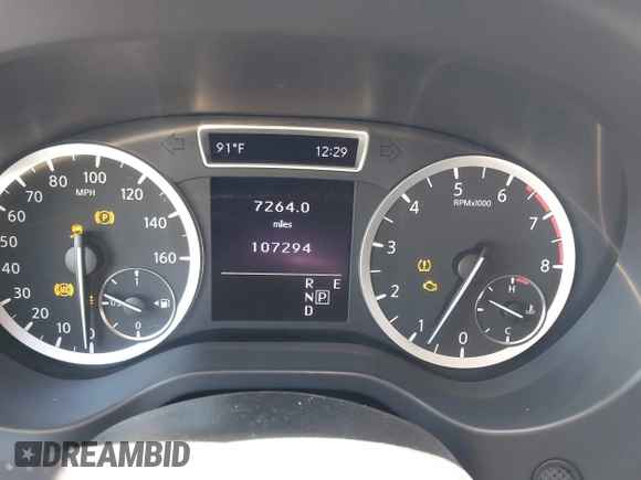 2018 Infiniti QX30 Premium z VIN SJKCH5CP5JA006199, wystawiony jako IAAI lot #42673215 z przebiegiem 107 294 mil mil oraz . Historia ofert i sprzedaży dostępna na DreamBid. Obrazek 16.