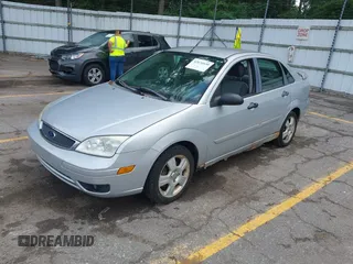 2006 Ford Focus S with VIN 1FAHP34N36W225465, listed as a IAAI auction lot 42670539 with 155,694 mi miles and . Bid and sale history available at DreamBid. Image 2.