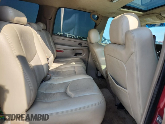 2005 Chevrolet Suburban LS with VIN 3GNEC16Z25G247815, listed as a Copart auction lot 64508075 with 199,085 mi miles and Clean title. Bid and sale history available at DreamBid. Image 11.