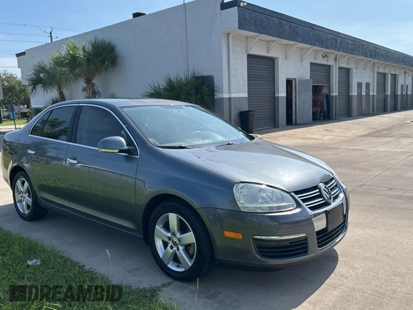 2009 Volkswagen Jetta SE with VIN 3VWRM71K89M145377, listed as a Copart auction lot 66104525 with 161,429 mi miles and Clean title. Bid and sale history available at DreamBid. Image 1.