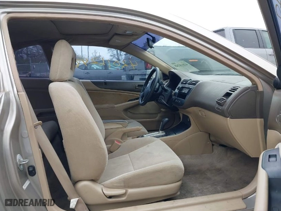 2003 Honda Civic EX with VIN 1HGEM22913L006654, listed as a IAAI auction lot 42016248 with 234,357 mi miles. Bid and sale history available at carsss.com. Image 5.