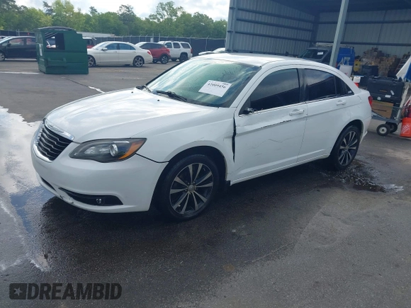 2014 Chrysler 200 Touring with VIN 1C3CCBBB8EN131898, listed as a IAAI auction lot 42009456 with 227,738 mi miles. Bid and sale history available at carsss.com. Image 2.