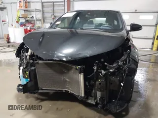 2020 Toyota C-HR LE z VIN JTNKHMBX2L1086683, wystawiony jako IAAI lot #41572864 z przebiegiem 75 711 mil mil oraz . Historia ofert i sprzedaży dostępna na DreamBid. Obrazek 6.