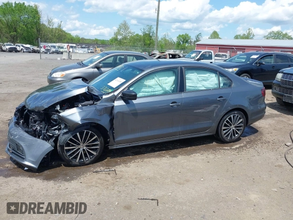 2016 Volkswagen Jetta Sport z VIN 3VWD17AJ9GM376294, wystawiony jako IAAI lot #42141450 z przebiegiem 139 030 mil mil oraz . Historia ofert i sprzedaży dostępna na DreamBid. Obrazek 15.