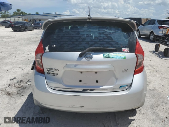2015 Nissan Note SR with VIN 3N1CE2CP1FL358760, listed as a Copart auction lot 64343595 with 129,730 mi miles and Clean title. Bid and sale history available at DreamBid. Image 6.