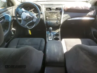 2014 Nissan Altima S with VIN 1N4AL3AP3EN235887, listed as a Copart auction lot 50079915 with 141,795 mi miles and Salvage Title. Bid and sale history available at DreamBid. Image 8.