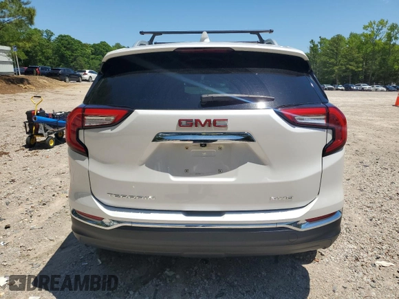 2022 GMC Terrain SLT z VIN 3GKALVEV4NL133811, wystawiony jako Copart lot #56044775 z przebiegiem 59 984 mil mil oraz Szkoda całkowita • Salvage title. Historia ofert i sprzedaży dostępna na DreamBid. Obrazek 6.