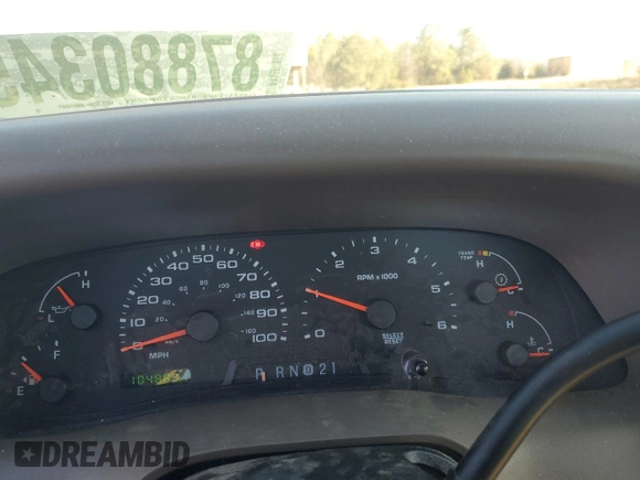 2002 Ford F-250 XL with VIN 1FTNF21L02EA83007, listed as a Copart auction lot 87880345 with 104,889 mi miles and Salvage title. Bid and sale history available at DreamBid. Image 9.