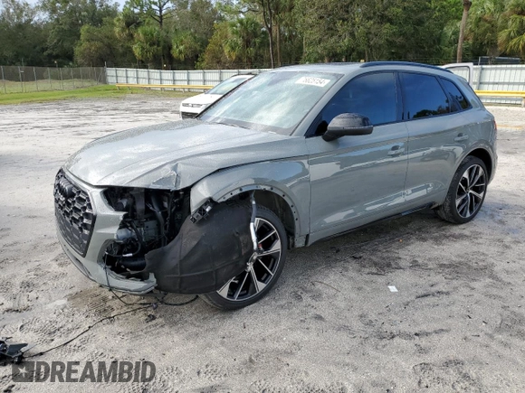 2022 Audi SQ5 Prestige with VIN WA1C4AFY7N2042403, listed as a Copart auction lot 76625154 with 48,871 mi miles and Salvage Title. Bid and sale history available at carsss.com. Image 1.
