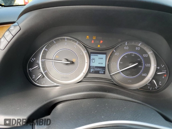 2014 Infiniti QX80 with VIN JN8AZ2NF0E9554617, listed as a Copart auction lot 61497525 with 209,942 mi miles and Salvage title. Bid and sale history available at DreamBid. Image 9.