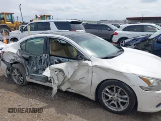 2010 Nissan Maxima SV with VIN 1N4AA5AP1AC866077, listed as a IAAI auction lot 42392347 with 110,751 mi miles and . Bid and sale history available at DreamBid. Image 6.