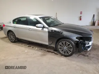 2019 BMW 5 Series 530e xDrive with VIN WBAJB1C56KB376153, listed as a Copart auction lot 58242585 with 67,638 mi miles and Salvage title. Bid and sale history available at DreamBid. Image 4.