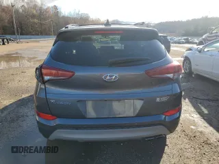 2018 Hyundai Tucson Value with VIN KM8J33A26JU620743, listed as a Copart auction lot 85542644 with 117,449 mi miles and Salvage Title. Bid and sale history available at carsss.com. Image 6.