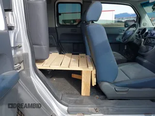 2005 Honda Element with VIN 5J6YH27385L031049, listed as a IAAI auction lot 41826016 with 254,572 mi miles and . Bid and sale history available at DreamBid. Image 8.