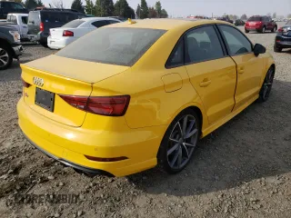 2018 Audi S3 Premium Plus with VIN WAUB1GFFXJ1016063, listed as a Copart auction lot 63621992 with 31,886 mi miles. Bid and sale history available at carsss.com. Image 4.