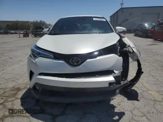 2018 Toyota C-HR XLE with VIN NMTKHMBX5JR042017, listed as a Copart auction lot 57630085 with 36,614 mi miles and Salvage title. Bid and sale history available at DreamBid. Image 5.