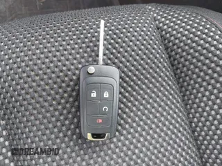 2015 Chevrolet Equinox LT z VIN 2GNFLFEK3F6137326, wystawiony jako IAAI lot #42126776 z przebiegiem 156 483 mil mil oraz . Historia ofert i sprzedaży dostępna na DreamBid. Obrazek 11.