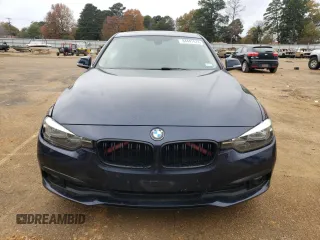 2017 BMW 3 Series 320i with VIN WBA8E1G30HNU16216, listed as a Copart auction lot 84441974 with 0 mi miles and Salvage Title. Bid and sale history available at carsss.com. Image 5.