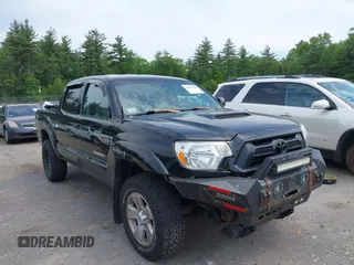 2013 Toyota Tacoma with VIN 3TMLU4EN4DM117239, listed as a IAAI auction lot 42494359 with 239,635 mi miles and . Bid and sale history available at DreamBid. Image 1.