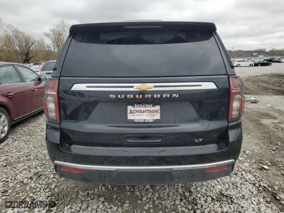 2021 Chevrolet Suburban LT with VIN 1GNSKCKD5MR382216, listed as a Copart auction lot 80243284 with 121,332 mi miles and Salvage Title. Bid and sale history available at carsss.com. Image 6.