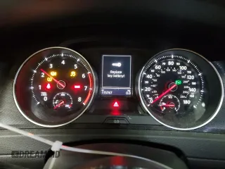 2015 Volkswagen Golf GTI Autobahn w/Performance Pkg with VIN 3VW447AU7FM101829, listed as a Copart auction lot 85468914 with 115,767 mi miles and Non Repairable. Bid and sale history available at carsss.com. Image 9.
