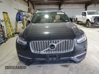 2017 Volvo XC90 Inscription with VIN YV4A22PLXH1166376, listed as a Copart auction lot 42101625 with 83,020 mi miles and Salvage Title. Bid and sale history available at carsss.com. Image 5.