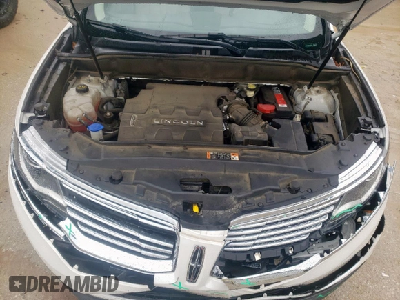 2016 Lincoln MKX Select with VIN 2LMTJ6KR8GBL47724, listed as a Copart auction lot 55183975 with 42,465 mi miles and Salvage Title. Bid and sale history available at DreamBid. Image 11.