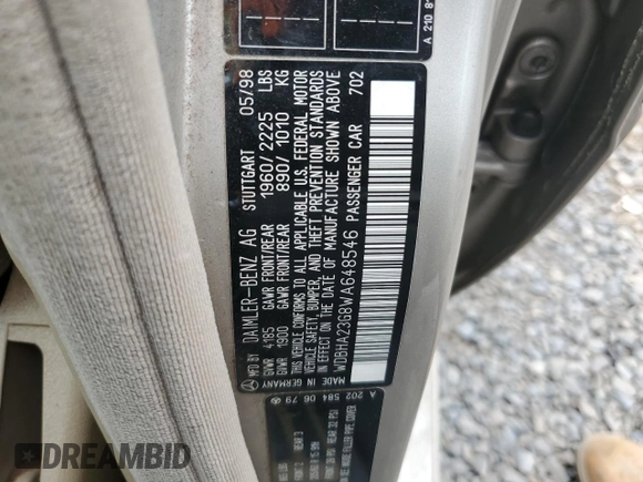 1998 Mercedes-Benz C 230/260/280/320 z VIN WDBHA23G8WA648546, wystawiony jako Copart lot #60720975 z przebiegiem 110 926 mil mil oraz Szkoda całkowita • Salvage title. Historia ofert i sprzedaży dostępna na DreamBid. Obrazek 13.