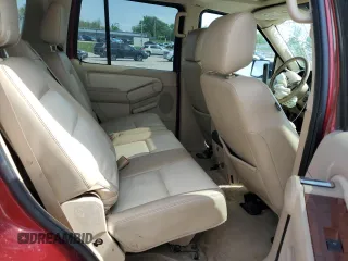 2006 Ford Explorer Eddie Bauer z VIN 1FMEU74E66UA43716, wystawiony jako Copart lot #54717655 z przebiegiem 191 275 mil mil oraz Szkody całkowita. Historia ofert i sprzedaży dostępna na DreamBid. Obrazek 11.