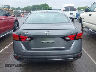 2020 Nissan Altima SL z VIN 1N4BL4EVXLC138536, wystawiony jako IAAI lot #42123765 z przebiegiem 101 093 mil mil oraz . Historia ofert i sprzedaży dostępna na DreamBid. Obrazek 16.