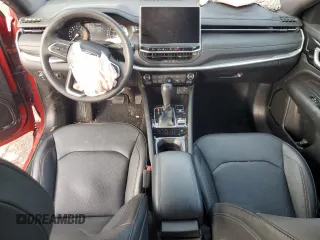 2023 Jeep Compass (RED) Edition z VIN 3C4NJDCN2PT559502, wystawiony jako Copart lot #50027625 z przebiegiem 16 761 mil mil oraz Szkoda całkowita • Salvage title. Historia ofert i sprzedaży dostępna na DreamBid. Obrazek 8.