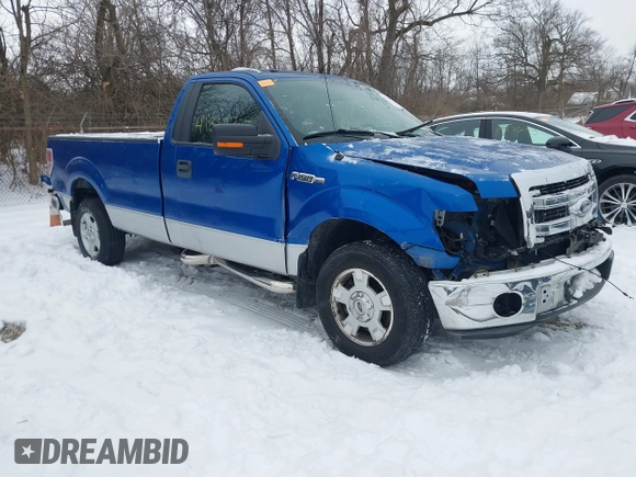 2014 Ford F-150 XL with VIN 1FTMF1CM4EKE36883, listed as a IAAI auction lot 41317737 with 50,667 mi miles and . Bid and sale history available at DreamBid. Image 1.