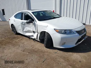 2013 Lexus ES 4dr Sdn with VIN JTHBK1GG7D2020623, listed as a IAAI auction lot 41791225 with 106,708 mi miles. Bid and sale history available at carsss.com. Image 1.