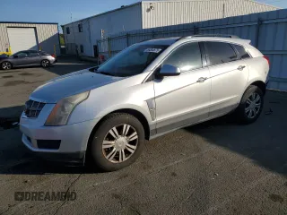 2010 Cadillac SRX z VIN 3GYFNGEY7AS518369, wystawiony jako Copart lot #55284875 z przebiegiem 227 478 mil mil oraz Szkoda całkowita • Salvage title. Historia ofert i sprzedaży dostępna na DreamBid. Obrazek 1.