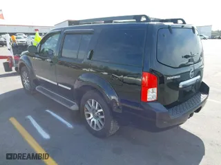 2012 Nissan Pathfinder SV with VIN 5N1AR1NB6CC640545, listed as a IAAI auction lot 41834016 with 163,871 mi miles. Bid and sale history available at carsss.com. Image 3.