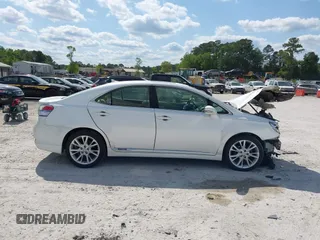 2010 Lexus HS with VIN JTHBB1BA9A2002350, listed as a IAAI auction lot 42072815 with 156,603 mi miles. Bid and sale history available at carsss.com. Image 13.