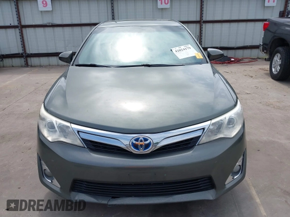 2012 Toyota Camry XLE z VIN 4T1BD1FKXCU034435, wystawiony jako IAAI lot #42024179 z przebiegiem 183 534 mil mil oraz . Historia ofert i sprzedaży dostępna na DreamBid. Obrazek 12.