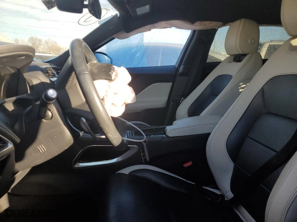 2020 Jaguar F-PACE S with VIN SADCM2FV1LA640673, listed as a Copart auction lot 81300604 with 45,546 mi miles and Salvage Title. Bid and sale history available at carsss.com. Image 7.
