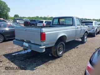 1989 Ford F-250 с VIN 1FTHF26H3KKA46424, выставлен на аукционе IAAI как лот 42475383 с пробегом 20 408 миль миль и . История ставок и продаж доступна на DreamBid. Изображение 4.