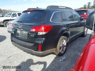 2014 Subaru Outback 2.5i Limited with VIN 4S4BRBLC7E3324791, listed as a IAAI auction lot 41596449 with 156,121 mi miles. Bid and sale history available at carsss.com. Image 4.
