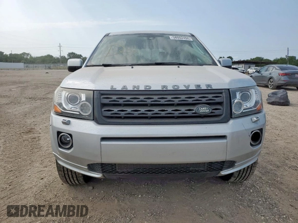 2015 Land Rover LR2 z VIN SALFP2BG3FH428577, wystawiony jako Copart lot #58002495 z przebiegiem 87 595 mil mil oraz Tytuł czysty. Historia ofert i sprzedaży dostępna na DreamBid. Obrazek 5.