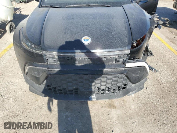 2023 Fisker Ocean One z VIN VCF1ZBU27PG005912, wystawiony jako Copart lot #57087925 z przebiegiem Nie podano mil oraz Szkody całkowita. Historia ofert i sprzedaży dostępna na DreamBid. Obrazek 12.