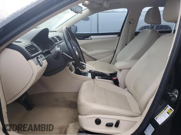 2013 Volkswagen Passat SE w/Sunroof & Nav with VIN 1VWBP7A36DC127911, listed as a Copart auction lot 83520534 with 71,814 mi miles and Salvage Title. Bid and sale history available at carsss.com. Image 7.