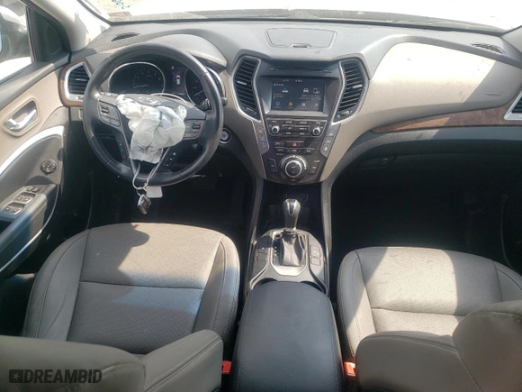 2019 Hyundai Santa Fe XL SE with VIN KM8SNDHF9KU306339, listed as a Copart auction lot 60290273 with NaN miles. Bid and sale history available at carsss.com. Image 8.