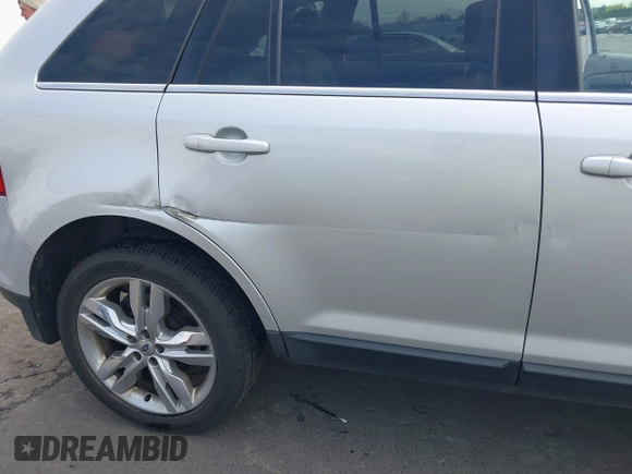 2013 Ford Edge Limited with VIN 2FMDK4KCXDBA45361, listed as a IAAI auction lot 41949856 with 202,586 mi miles. Bid and sale history available at carsss.com. Image 6.