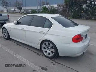 2008 BMW 3 Series 335i with VIN WBAVB73558VH24247, listed as a IAAI auction lot 41602925 with 199,706 mi miles and . Bid and sale history available at DreamBid. Image 3.