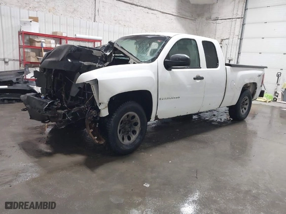 2007 Chevrolet Silverado 1500 LT w/1LT with VIN 1GCEK19C97Z622444, listed as a IAAI auction lot 41468879 with 203,601 mi miles. Bid and sale history available at carsss.com. Image 2.