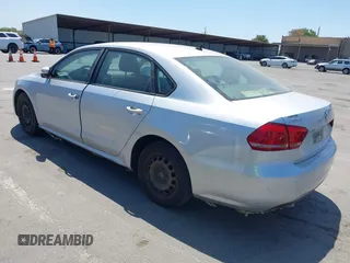 2013 Volkswagen Passat Wolfsburg Edition с VIN 1VWAP7A36DC113454, выставлен на аукционе IAAI как лот 39590527 с пробегом 142 120 миль миль и . История ставок и продаж доступна на DreamBid. Изображение 3.
