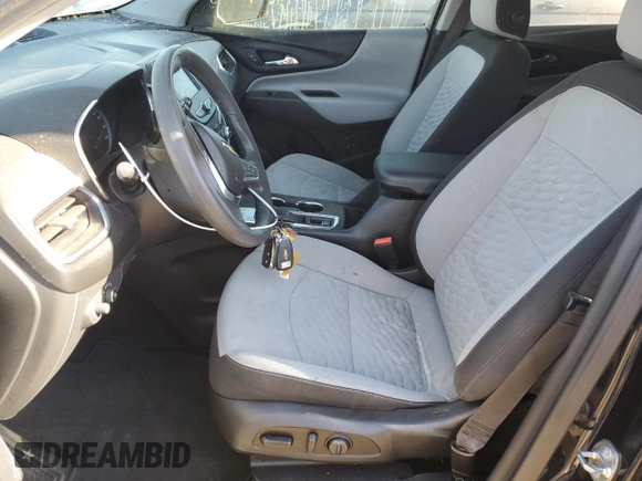 2021 Chevrolet Equinox LS z VIN 3GNAXHEV7MS105577, wystawiony jako Copart lot #53572885 z przebiegiem 50 928 mil mil oraz Szkoda całkowita • Salvage title. Historia ofert i sprzedaży dostępna na DreamBid. Obrazek 7.