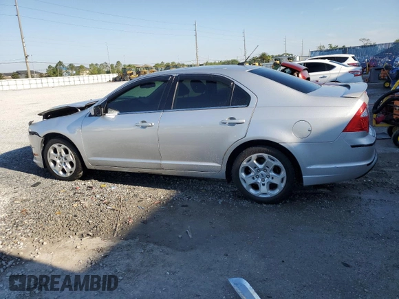 2010 Ford Fusion SE with VIN 3FAHP0HAXAR104868, listed as a Copart auction lot 50083395 with 40,116 mi miles and Salvage Title. Bid and sale history available at carsss.com. Image 2.